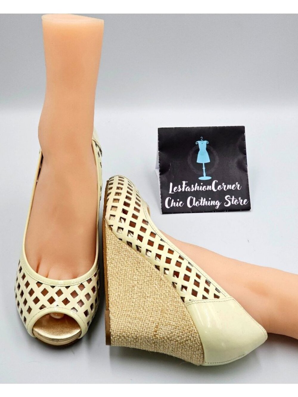 Lilly Pulitzer Women's Ivory Leather Resort Chic Basketweave Sandals Sz 8.5 2315 - Picture 10 of 16